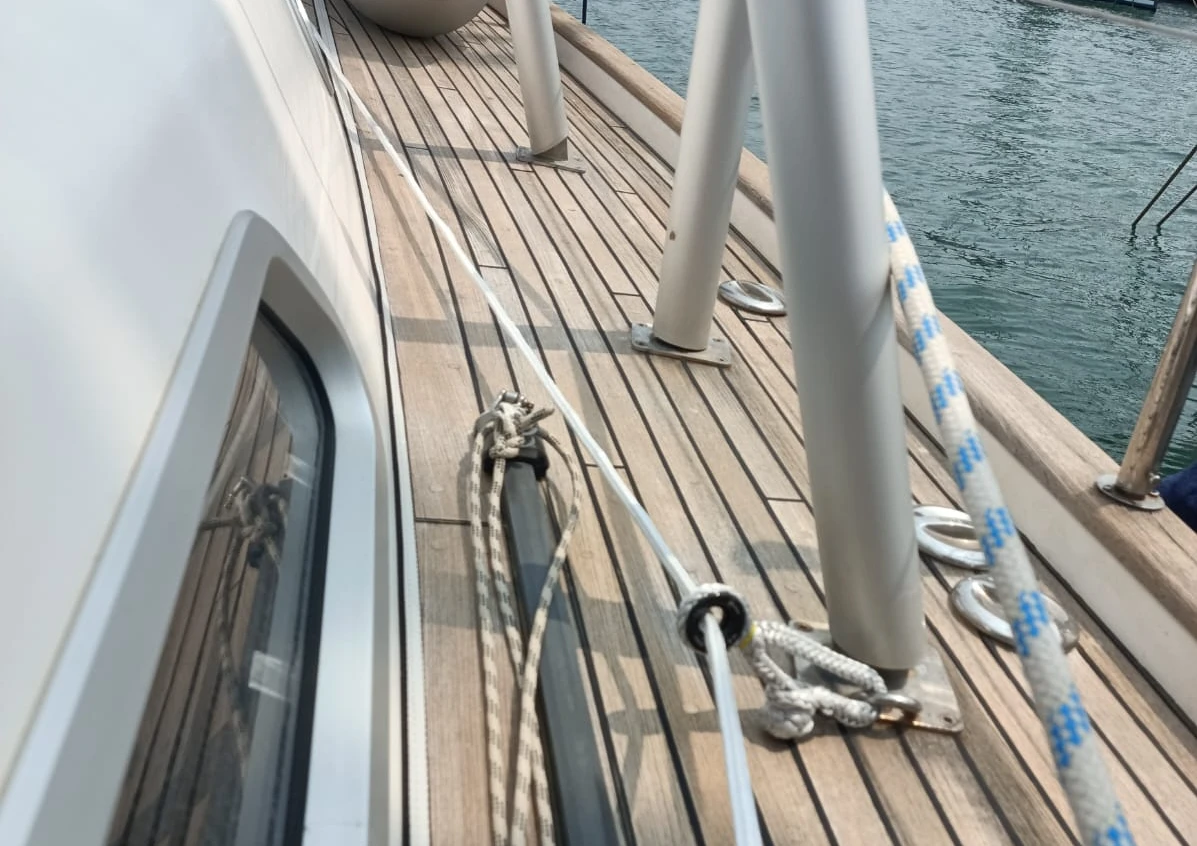 Signs your yacht needs immediate repair – professional yacht maintenance and technical support in Mallorca